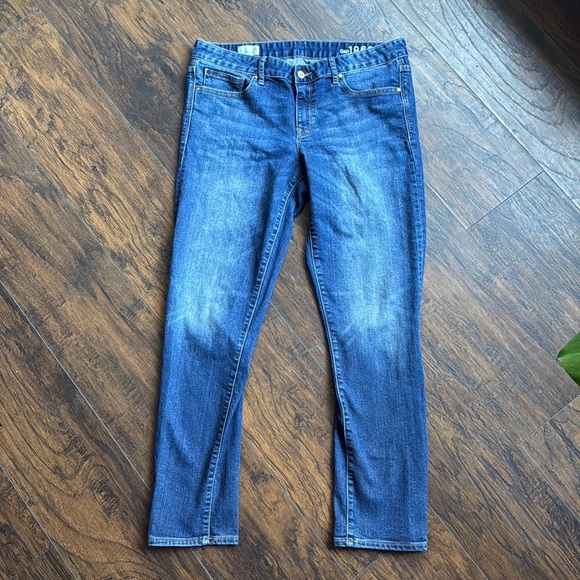 GAP always skinny jeans size 32r medium wash (G10) - Picture 1 of 8